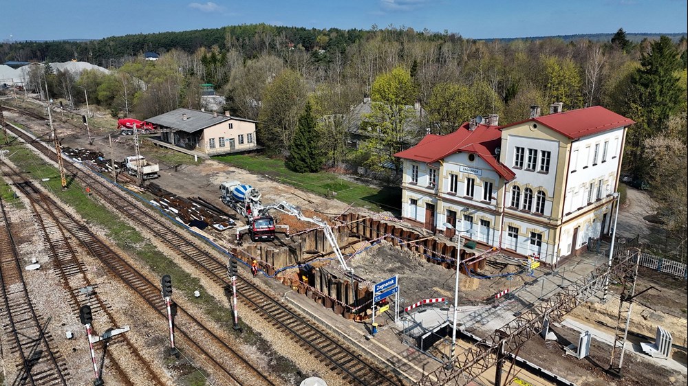 PLK: Postępują prace na linii z Kielc do Skarżyska-Kamiennej