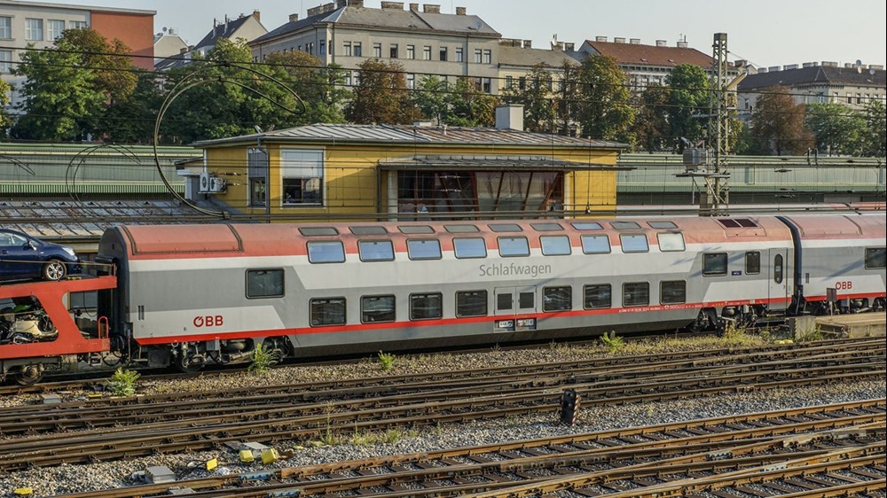PKP Intercity myśli o piętrowych wagonach sypialnych z Austrii