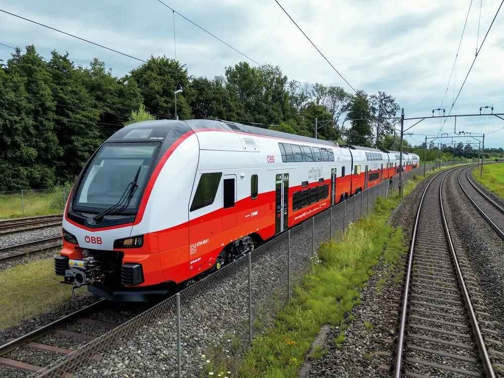 ÖBB i Stadler pokazują pierwszego piętrowego Cityjeta