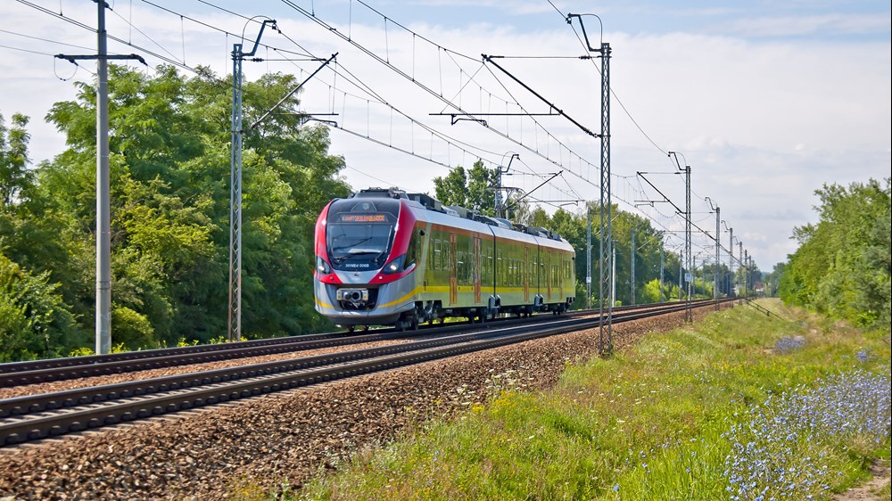 Płock i Radom od wakacyjnego rozkładu jazdy ŁKA w Łódzkiem