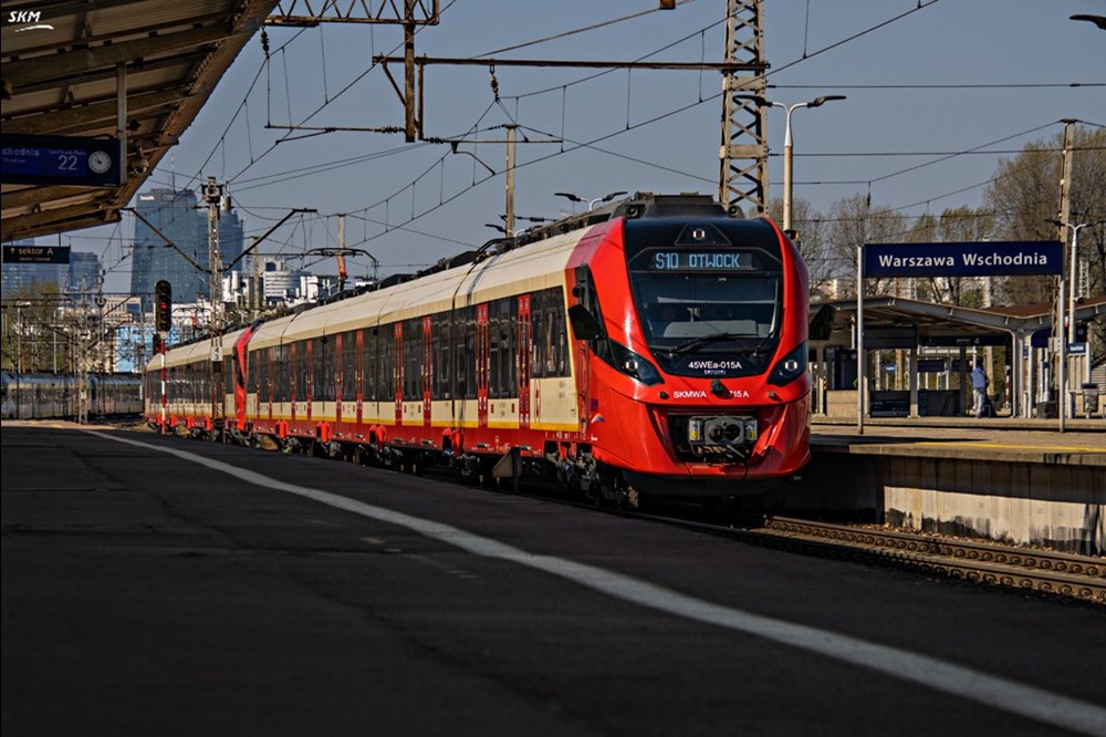 ZTM Warszawa: Bezpośrednie powierzanie przewozów SKM jest uzasadnione