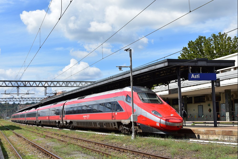 Frecciarossa po raz pierwszy połączy Neapol z Bari i Lecce