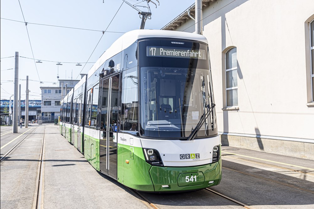 Tramwaje Flexity wchodzą do służby w Grazu. niedługo będzie ich więcej