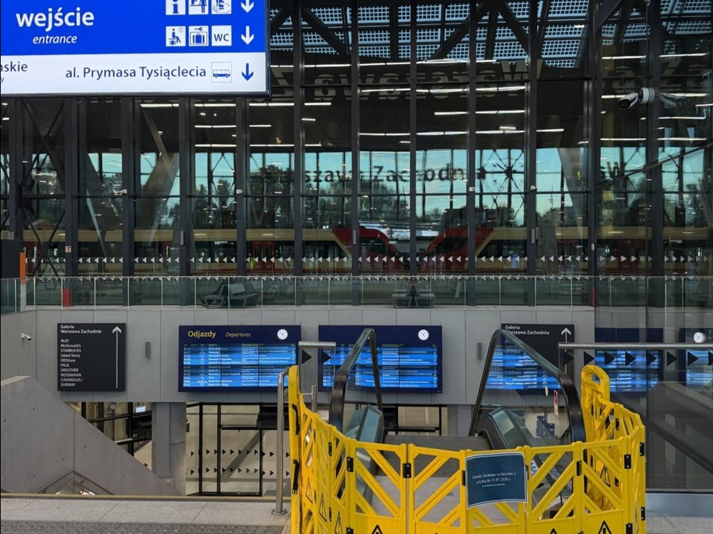 Warszawa Zachodnia: Trzy miesiące bez schodów ruchomych