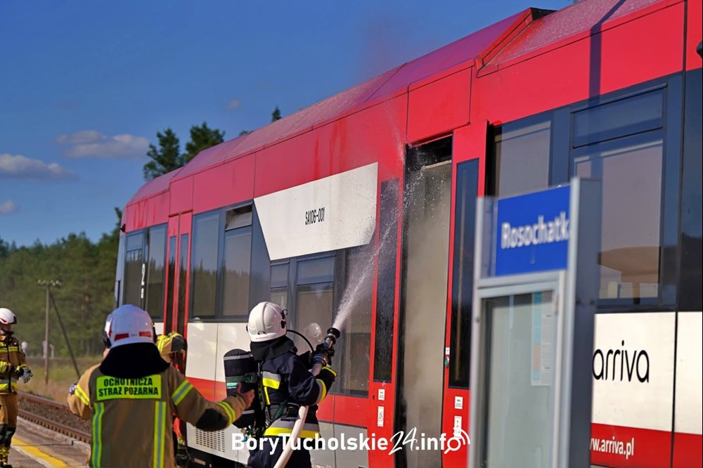 Pożary w Rosochatce i Dębicy. Spłonęły SA106 i SD85