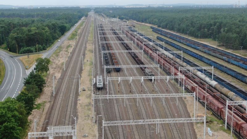 Opłaty za postój pociągów miały wzrosnąć o 1800%. Nie wzrosną