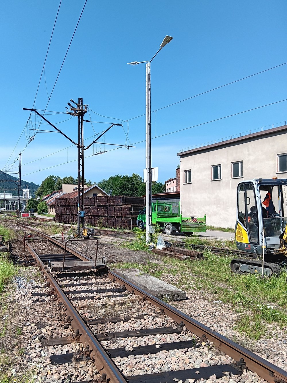 POLREGIO: Zaczyna się remont bocznicy w Suchej Beskidzkiej