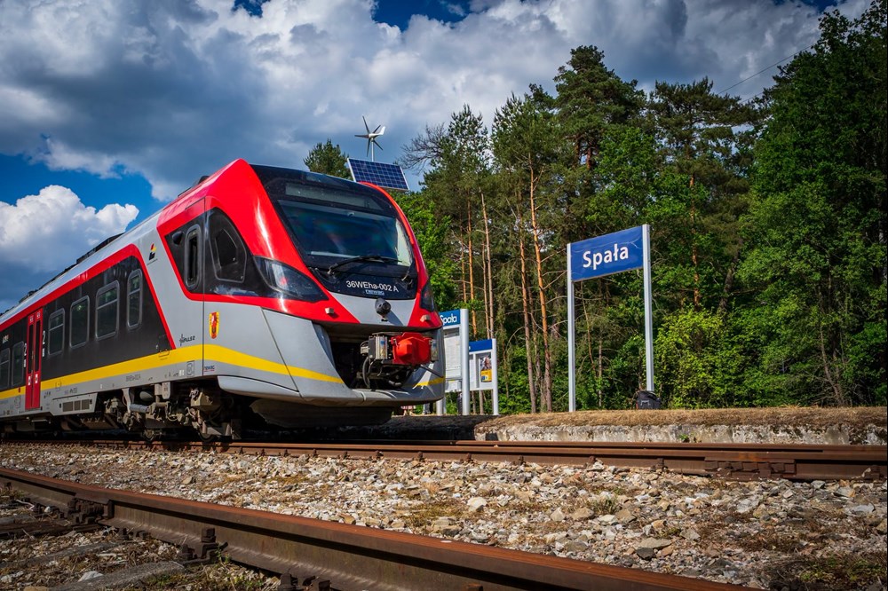Łódzkie: Codzienne pociągi do Spały po elektryfikacji linii do Skarżyska