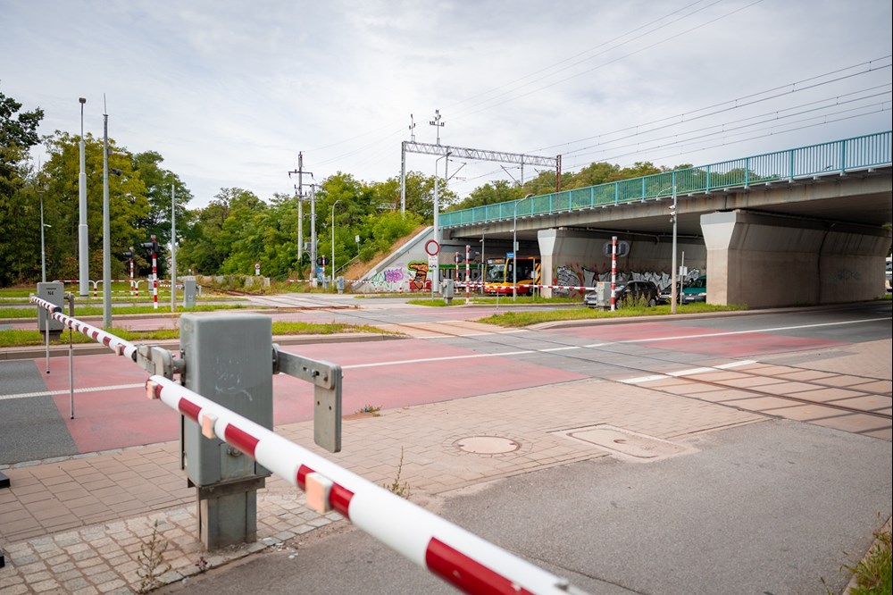 Wrocław. PKP PLK wyniosą linię 285 na estakadę. Zyska Tramwaj na Jagodno