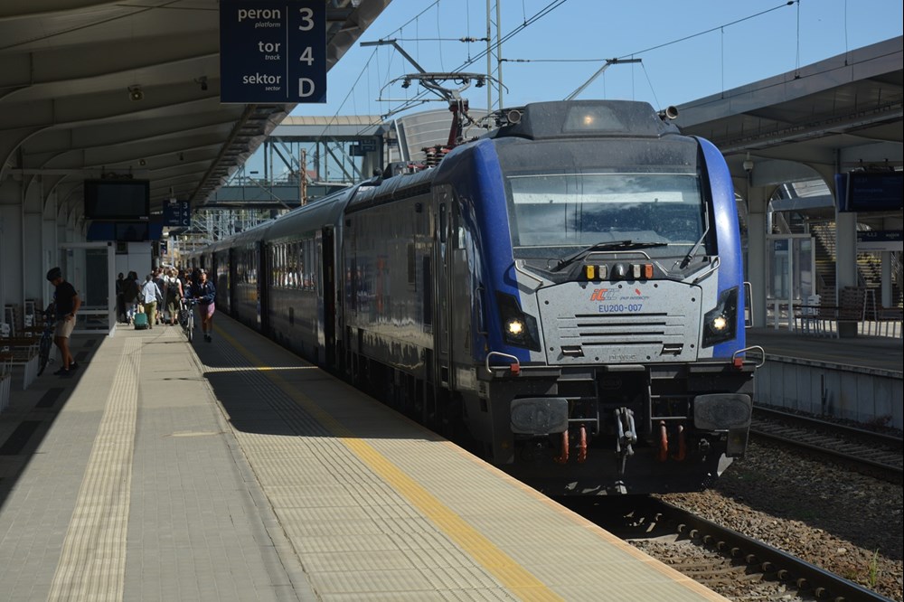 Szczecin – Warszawa. Od grudnia więcej pociągów, wracają "stare" ekspresy