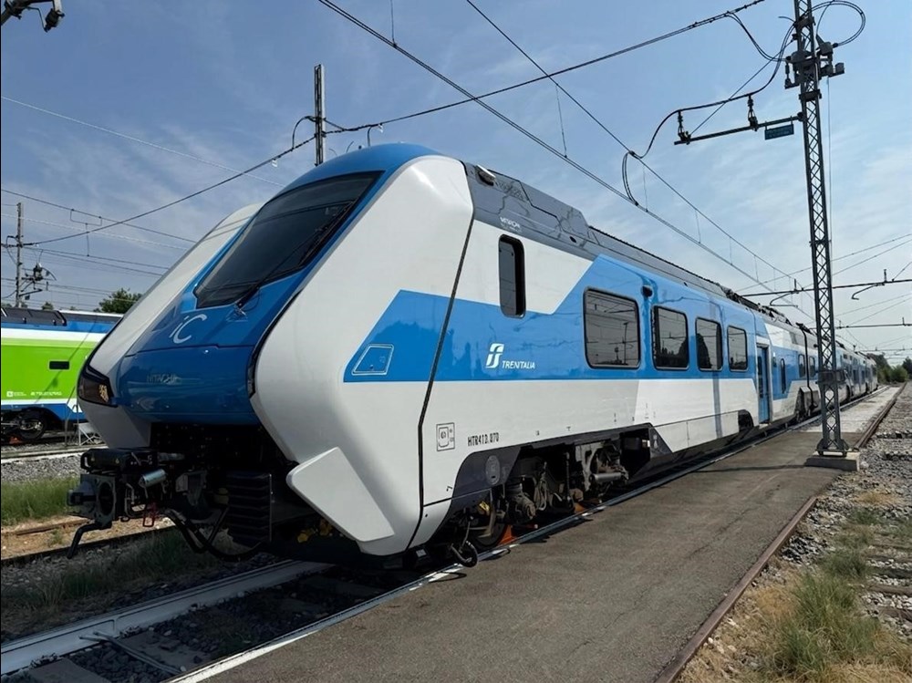 InnoTrans: Hitachi prezentuje bateryjny pojazd dla Kolei Włoskich