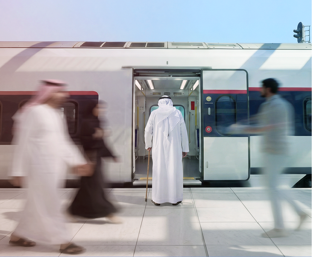 Etihad Rail już obsługuje Dubaj. Pociągi połączyły miasto z Abu Zabi
