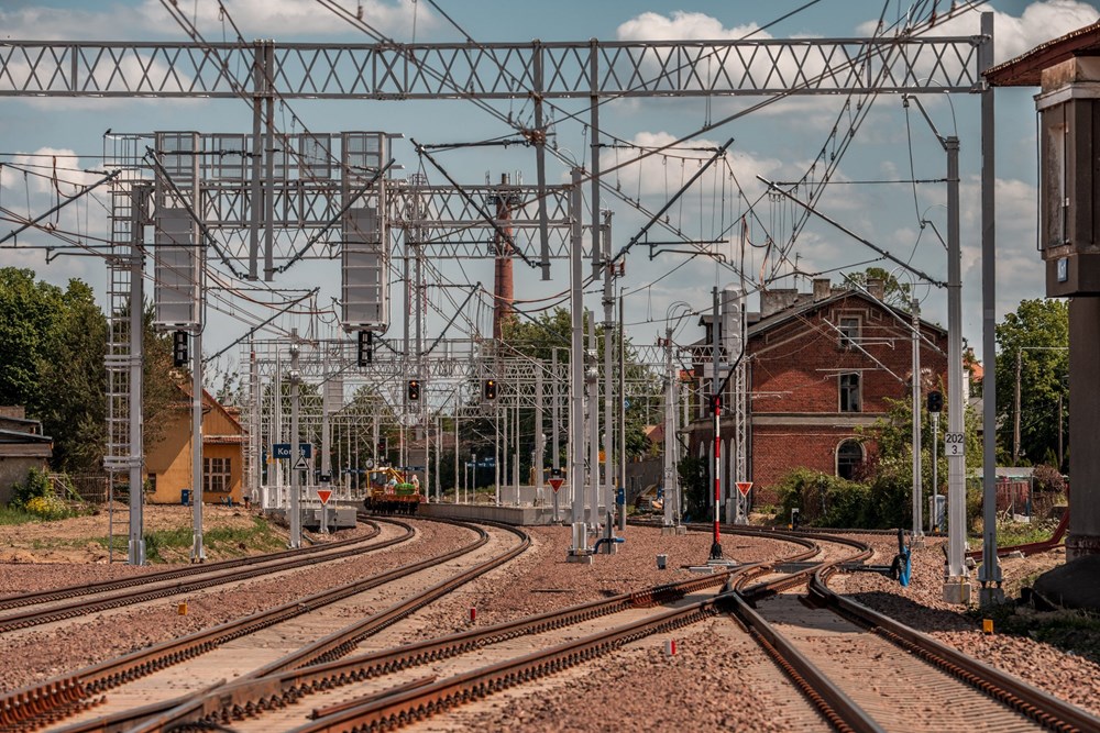 PKP PLK: Blisko 1300 km linii kolejowych zmodernizowanych z KPO