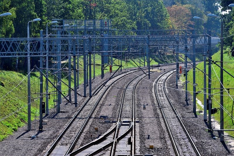 PKP PLK: Początek konsultacji programu elektryfikacji linii kolejowych