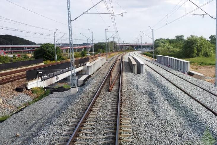 Kończy się modernizacja linii do Portu Północnego Kończy się modernizacja linii do Portu Północnego