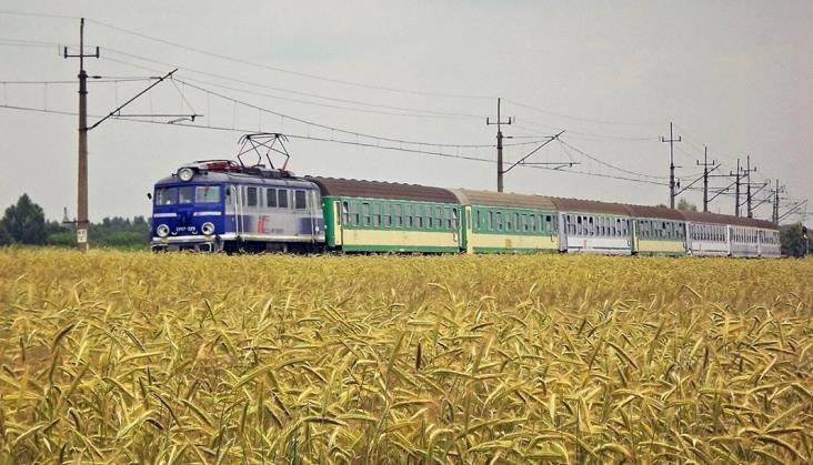 Stomma: PKP Intercity brakuje 200 mln zł