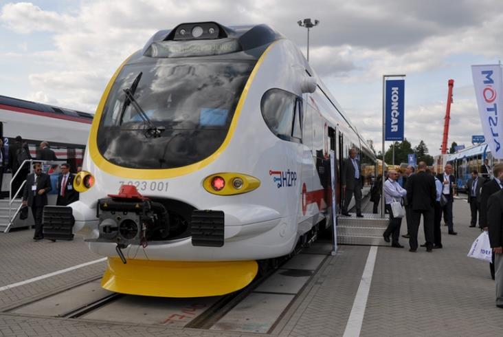 Chorwacki Končar pokazał na Innotrans 2016 swój spalinowy zespół trakcyjny (zdjęcia) Chorwacki Končar pokazał na Innotrans 2016 swój spalinowy zespół trakcyjny (zdjęcia)