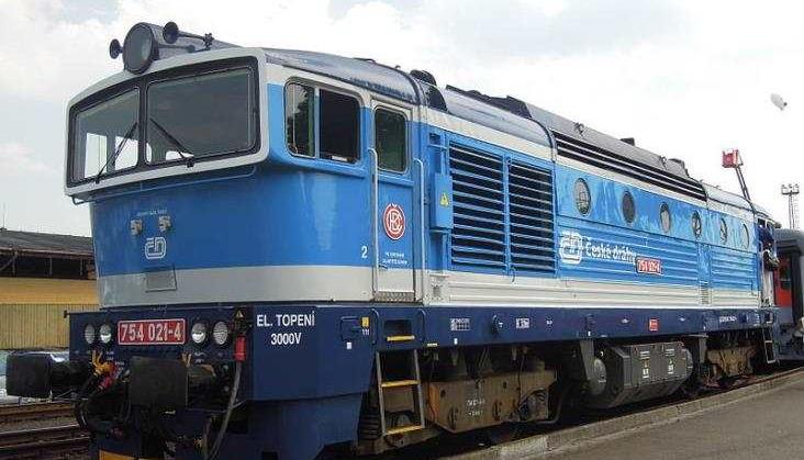PKP Intercity znów chce wynająć 7 lokomotyw spalinowych. Pojadą w nowych relacjach