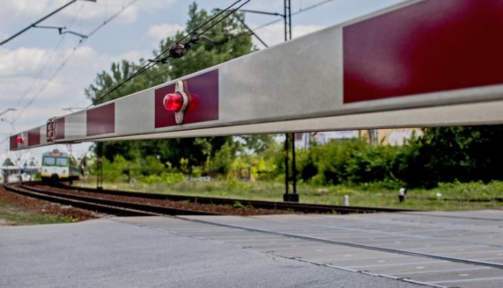 Ponad połowa przejazdów kolejowych z zastrzeżeniami NIK-u