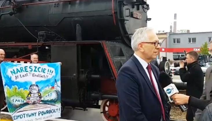 Parowozy powróciły do planowych przewozów [film]
