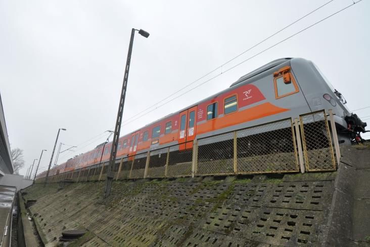Pierwsze Feniksy przekazane PolRegio Pierwsze Feniksy przekazane PolRegio