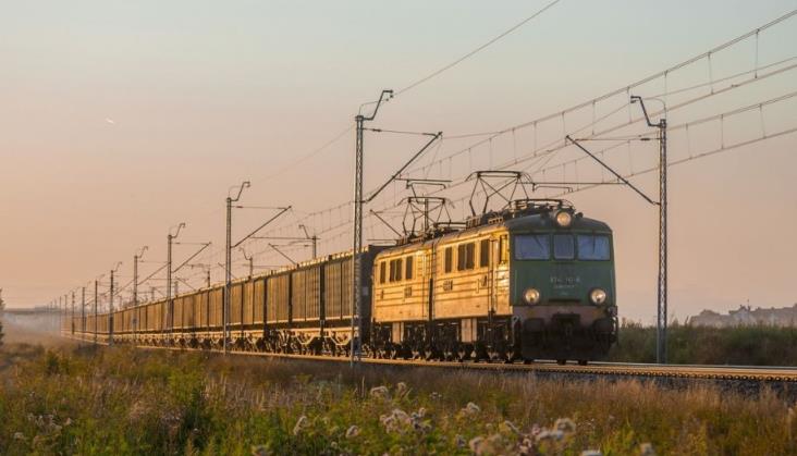 Podwójna rosyjska wygrana na dostawy wagonów dla Laude