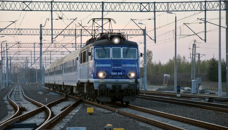 Dwa pociągi PKP Intercity między Radomiem i Kielcami nie zabierają pasażerów