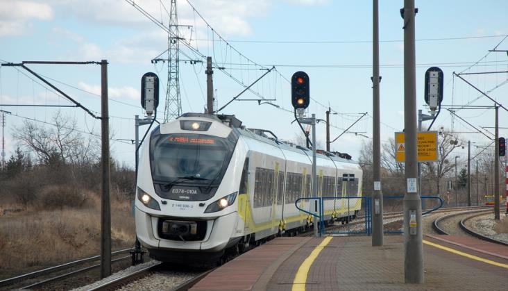 Ile lokomotyw i zespołów trakcyjnych jeżdżących w Polsce posiada ETCS?