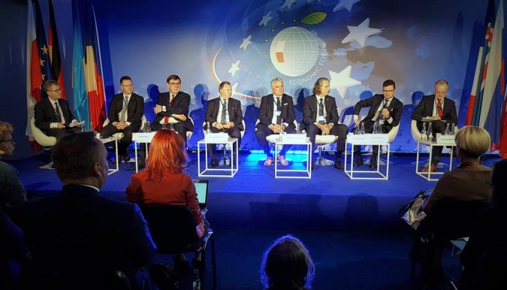 Forum Ekonomiczne w Krynicy: Polska kolej zmienia się w wielu obszarach