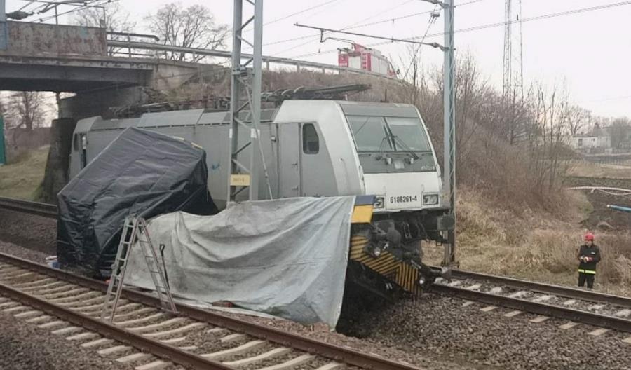 Tragedia pod Szymankowem. Nie żyją pracownicy z drezyny PLK [zdjęcia]