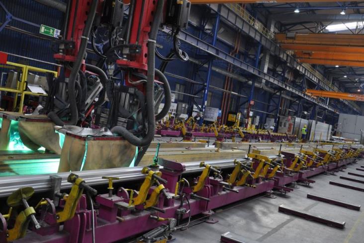 Alstom Konstal podwoił moce produkcyjne. Aluminiowy lider Alstom Konstal podwoił moce produkcyjne. Aluminiowy lider