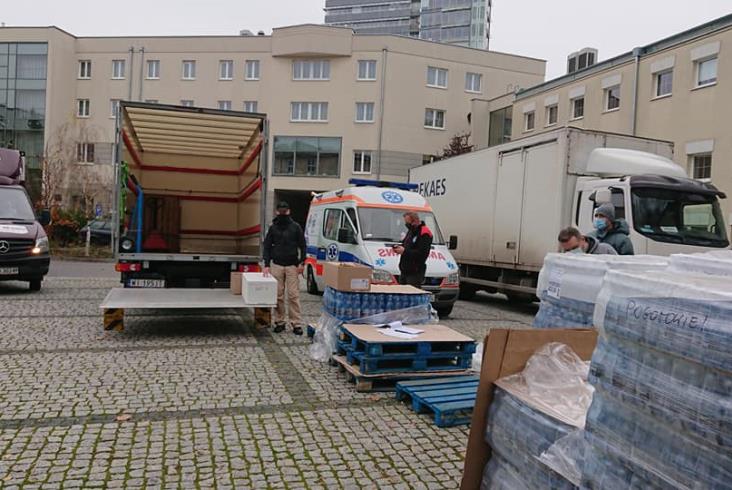 Fundacja Grupy PKP: Wsparcie dla ratowników walczących z koronawirusem Fundacja Grupy PKP: Wsparcie dla ratowników walczących z koronawirusem