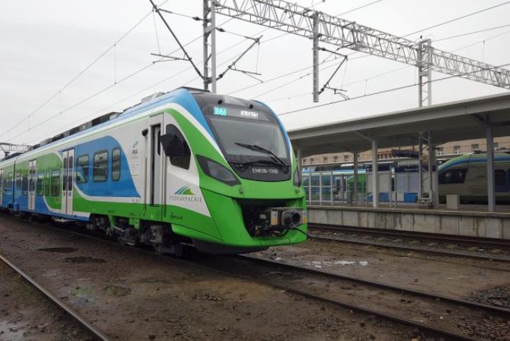 Ruszyła Podkarpacka Kolej Aglomeracyjna Ruszyła Podkarpacka Kolej Aglomeracyjna