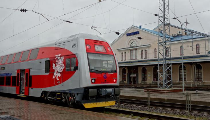 Pociąg Warszawa – Wilno. Jeden bilet, dogodna przesiadka w Kownie ...