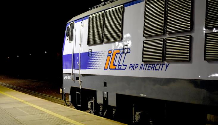 Olkol i PKP Intercity z umową na naprawy lokomotyw elektrycznych EP09
