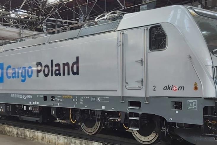 Trzy lokomotywy Traxx DC3 w CD Cargo Poland Trzy lokomotywy Traxx DC3 w CD Cargo Poland