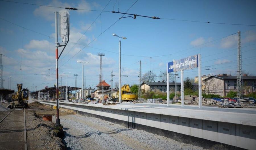 Półmetek modernizacji stacji Jaworzyna Śląska [zdjęcia]