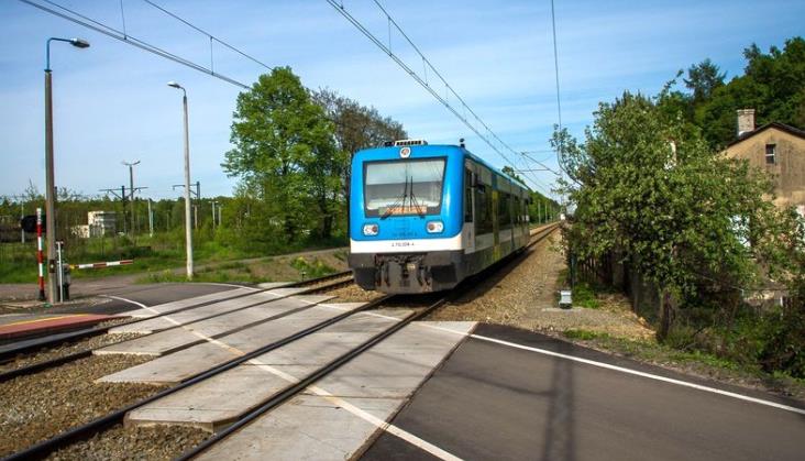 Drogie oferty na rewitalizację linii wzdłuż jeziora Goczałkowickiego
