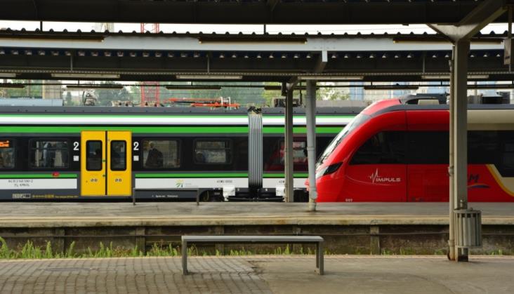 KM: Przerwy w kursowaniu pociągów w związku z pracami torowymi
