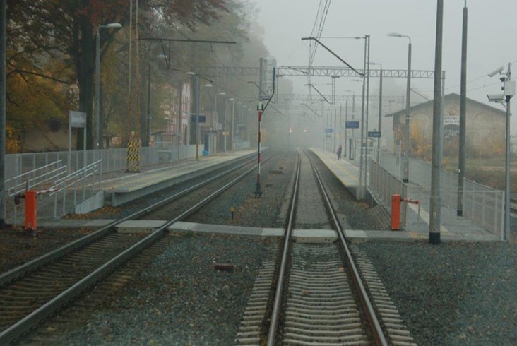 Powstały nowe perony między Wrocławiem a Jelenią Górą (zdjęcia)