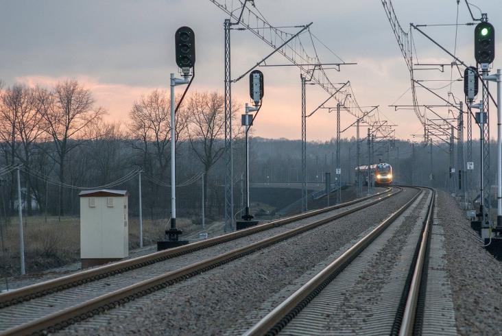 Linia E30. Na co PLK wydała trzy i pół miliarda? Linia E30. Na co PLK wydała trzy i pół miliarda?