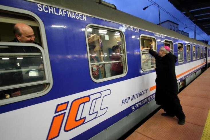 Sypialne pojechały do Lourdes, wykonawca nie dostarczył zastępstwa Sypialne pojechały do Lourdes, wykonawca nie dostarczył zastępstwa