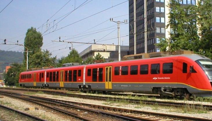 Koleje Słoweńskie zamawiają 25 pociągów. Pesa w gronie faworytów