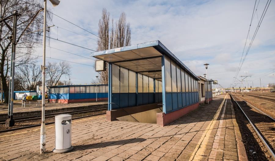 E20 w trzech kontraktach [zdjęcia]