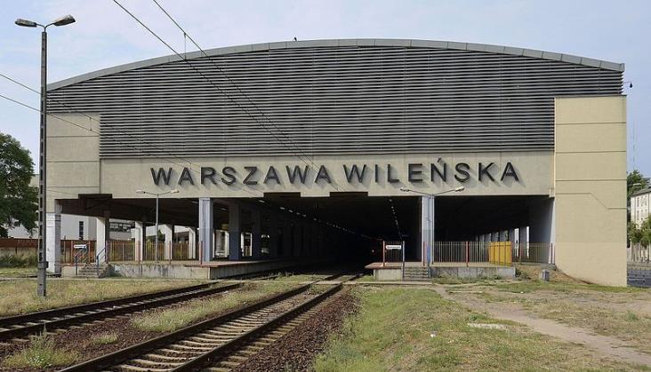 Warszawa Wileńska: Wejście wciąż tylko od strony galerii