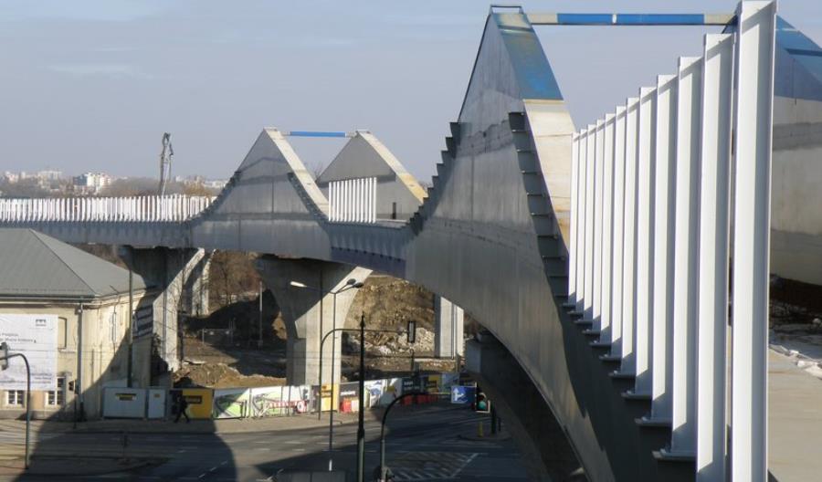 Pasażerowie już widzą nowe przystanki krakowskiej łącznicy kolejowej [zdjęcia]