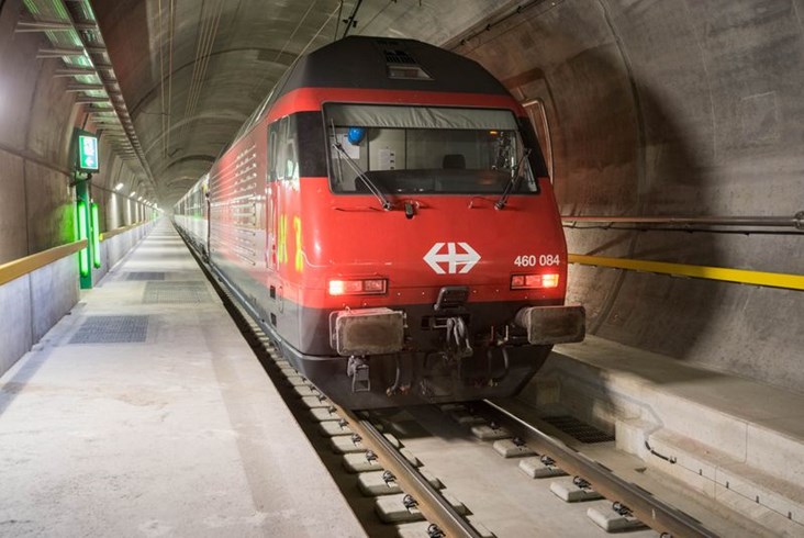 Najdłuższy i najgłębszy. Wszystko o Tunelu Gotarda
