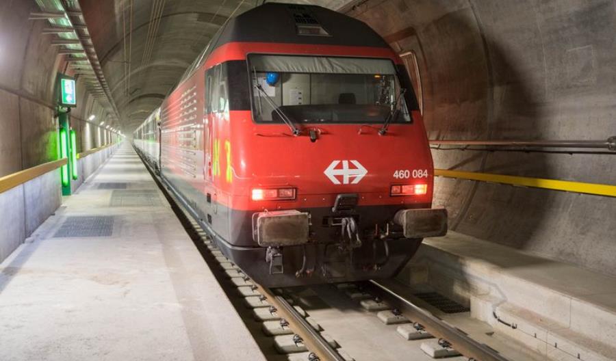 Najdłuższy i najgłębszy. Wszystko o Tunelu Gotarda