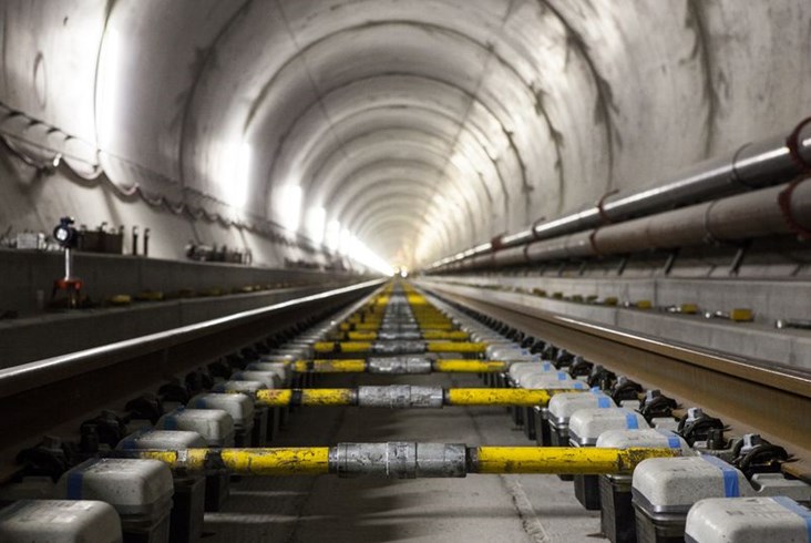Najdłuższy i najgłębszy. Wszystko o Tunelu Gotarda