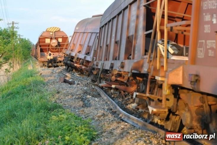 Wykolejenie pociągu towarowego pod Raciborzem Wykolejenie pociągu towarowego pod Raciborzem